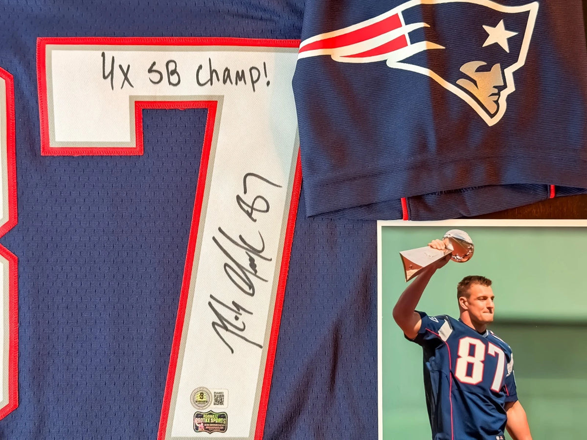 Tom Brady & Rob Gronkowski — Signed Super Bowl inscription jerseys