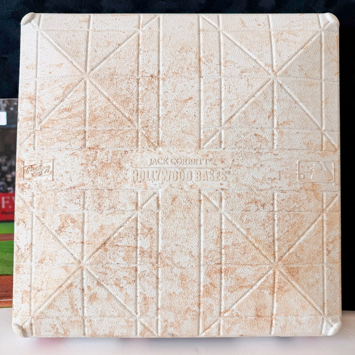 Aaron Judge — 50th / 51st home run game-used third base