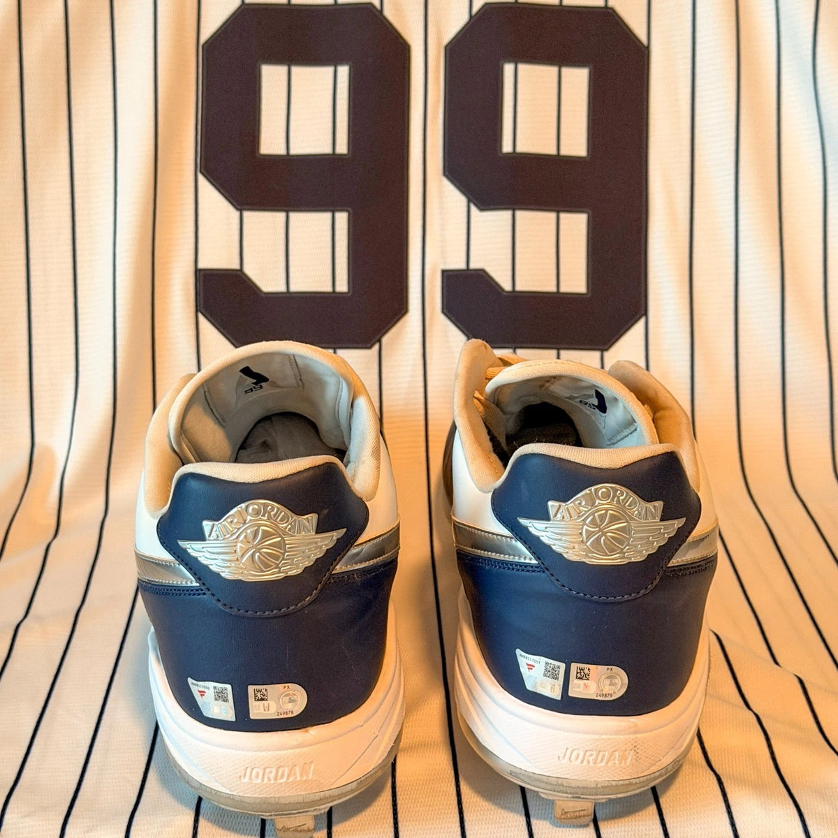 Aaron Judge — 2025 signed game-used Jordan cleats