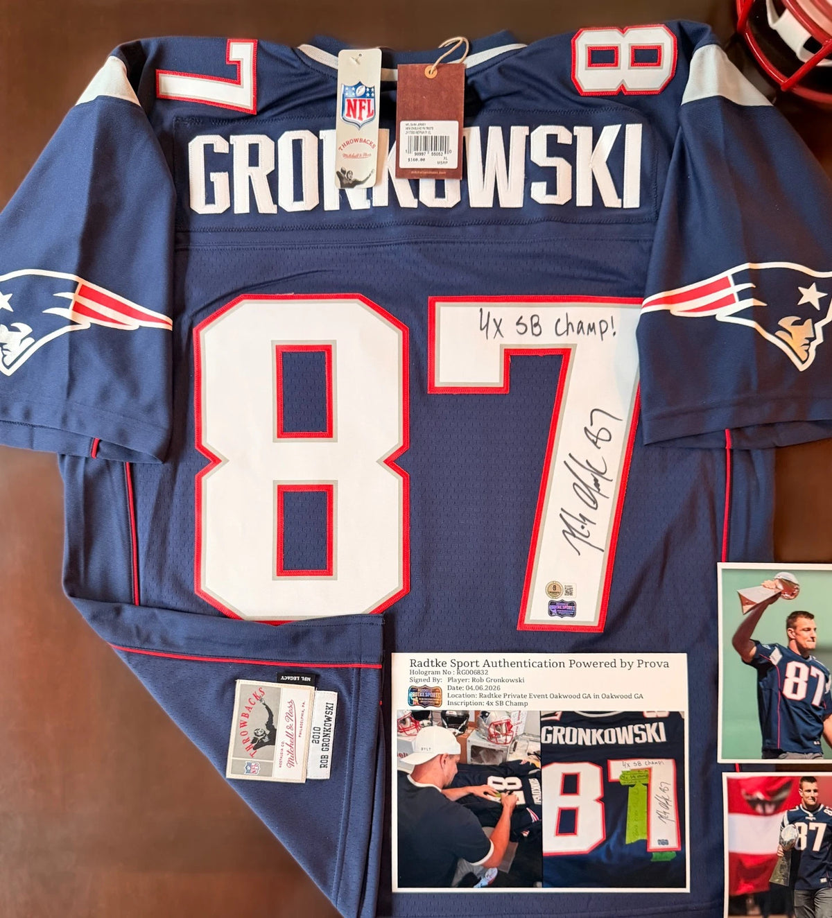 Tom Brady & Rob Gronkowski — Signed Super Bowl inscription jerseys