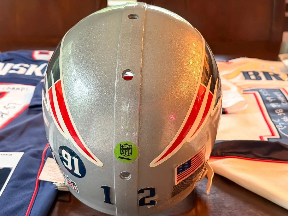 Tom Brady & Rob Gronkowski — Signed Super Bowl inscription jerseys