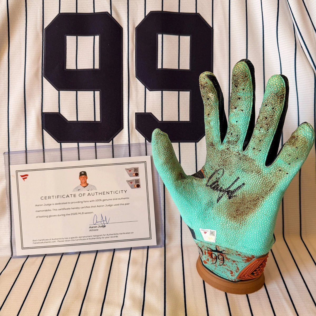 Aaron Judge — 2025 signed game-used teal Jordan glove