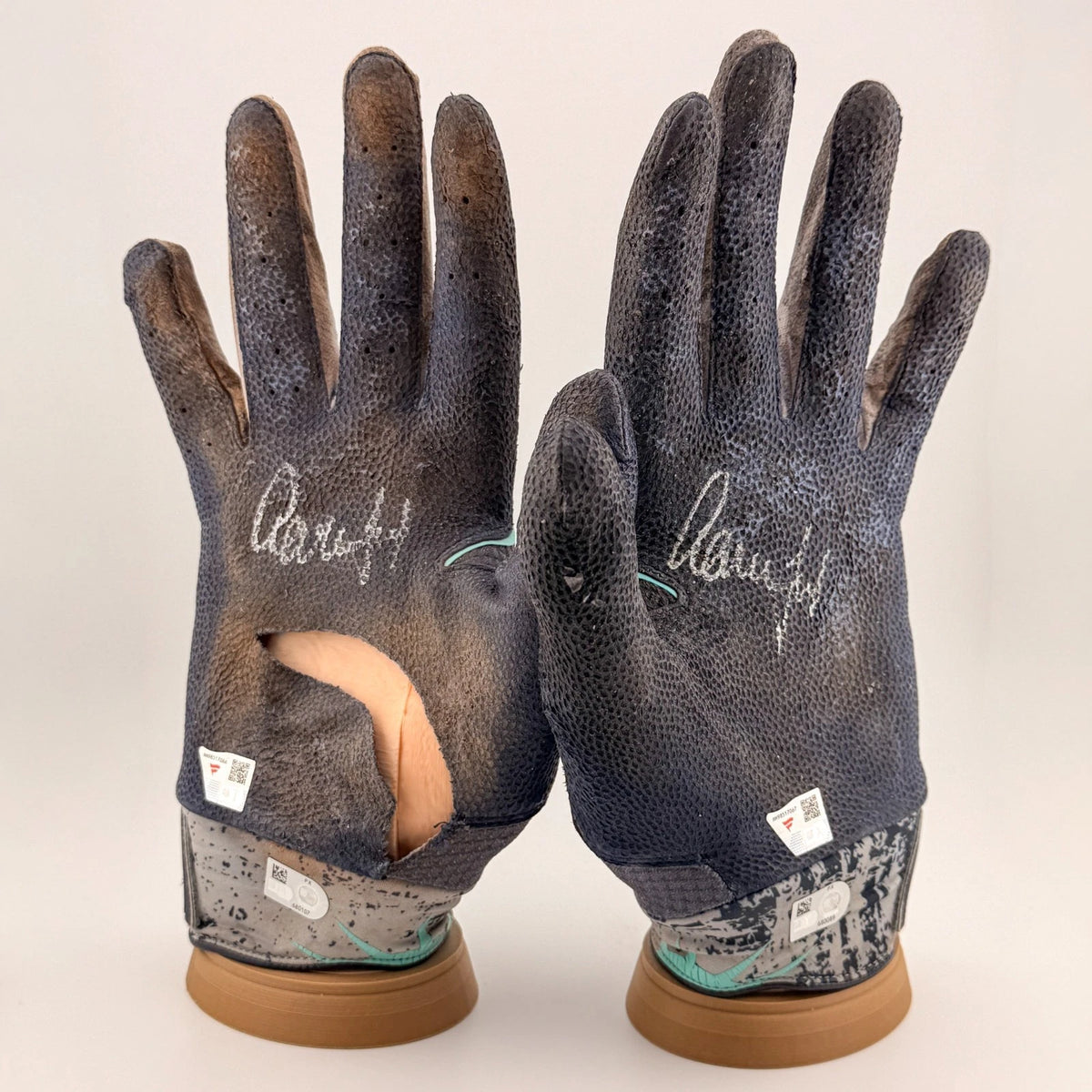 Aaron Judge — Photo-matched batting gloves · 7 games