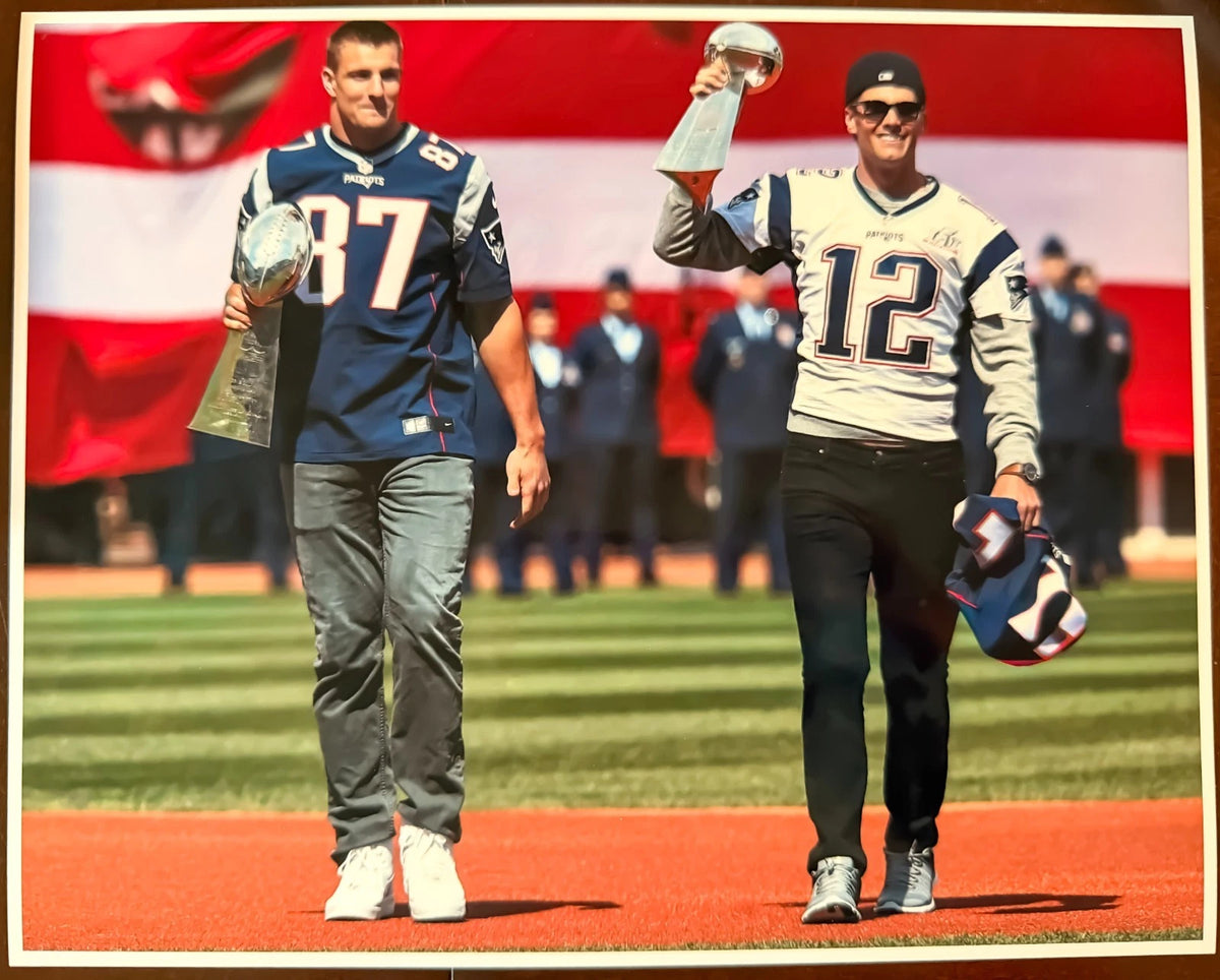 Tom Brady & Rob Gronkowski — Signed Super Bowl inscription jerseys